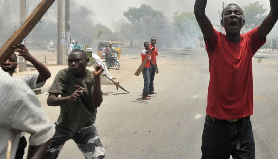 Mob Lynches Niger Republic National Suspected To Be Supplier Of Arms For Terrorists In Zamfara State