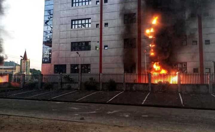 EndSARS: 2 Dead, Properties Destroyed As Hoodlums Hijack Protests in Uyo